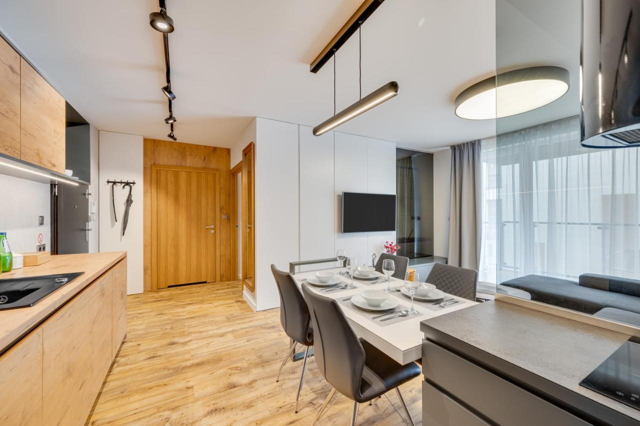 Old Town Apartment Chmielna Park Гданьск Экстерьер фото